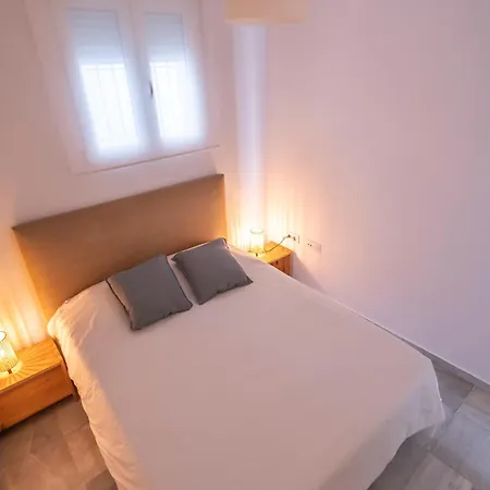 Acogedor Apartamento En Pleno Centro De Conil * Conil De La Frontera
